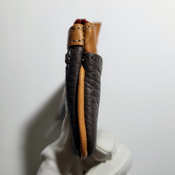 NWOT Dooney & Bourke Pebble Grain Card Case in Elephant - Picture 9 of 13